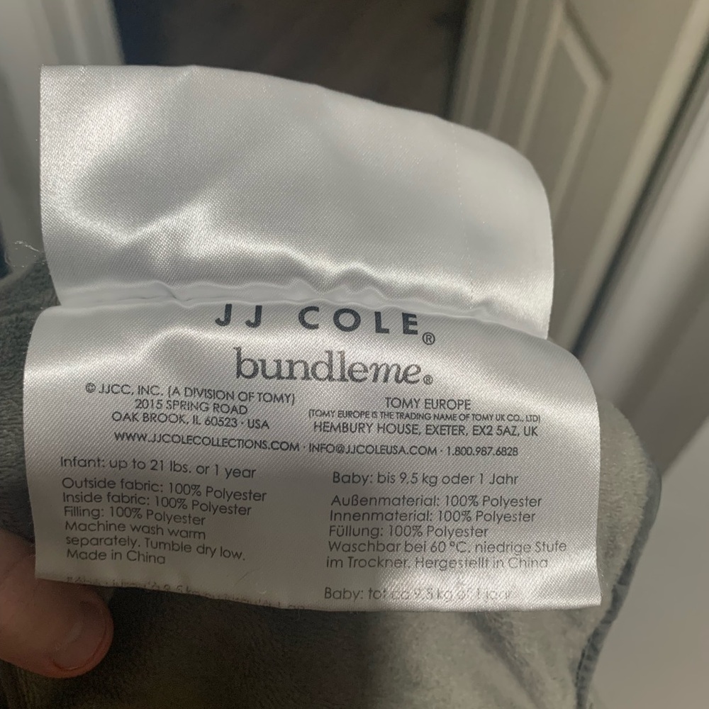 JJ Cole Cozy Infant Cover in Soft Gray